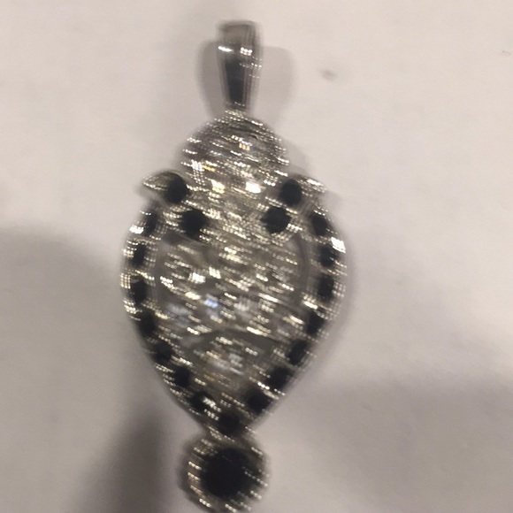 Pendant - Picture 2 of 2